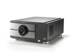 rlm-w8 8000 lumen projektor